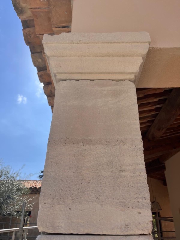 prix sablage colonne en pierre saint tropez 