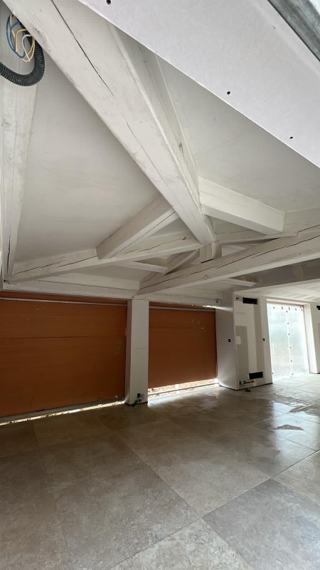 devis renovation poutre en bois et charpente grimaud golfe de saint tropez var