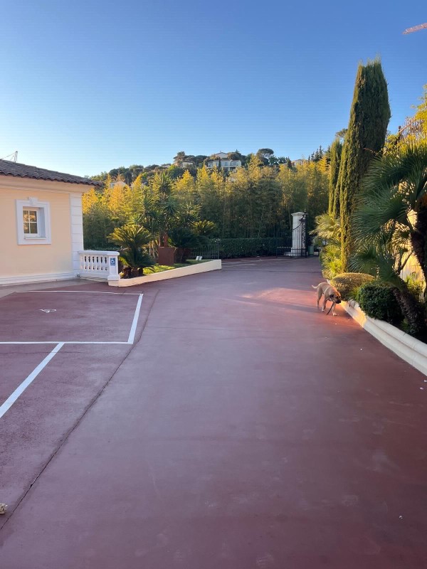 transformation parking privé peinture moderne st tropez var